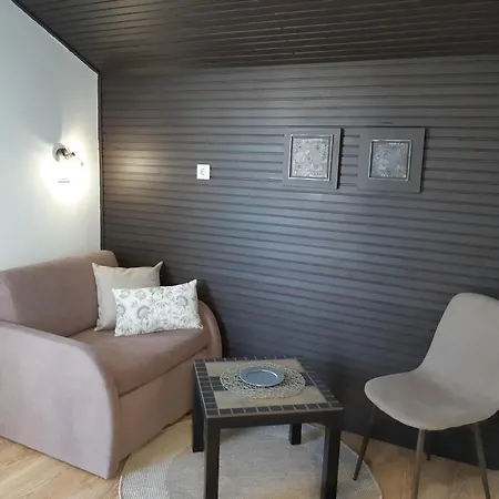 Kvint Vendeghaz Gasthuis