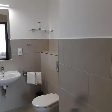 Kvint Vendeghaz Penzion 3*