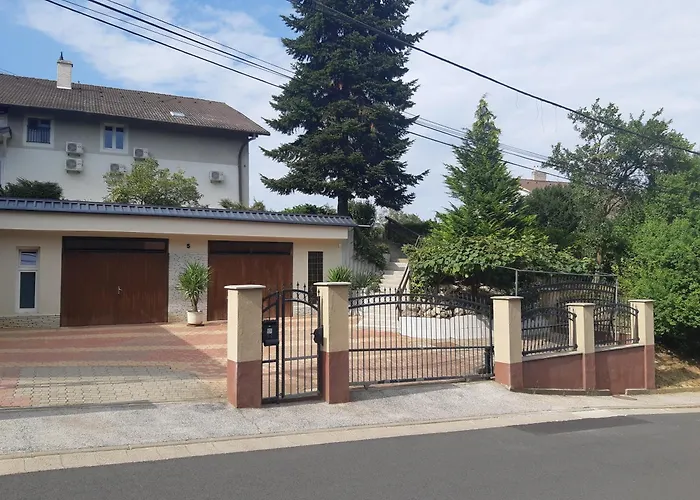 Kvint Vendeghaz Gasthuis