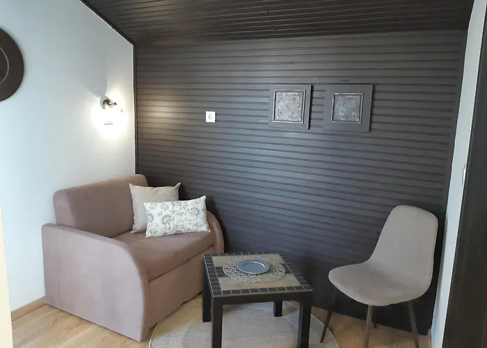 Kvint Vendeghaz Gasthuis